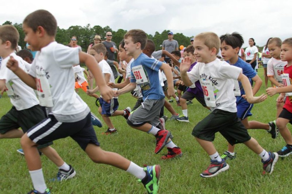 Kids running marathon 